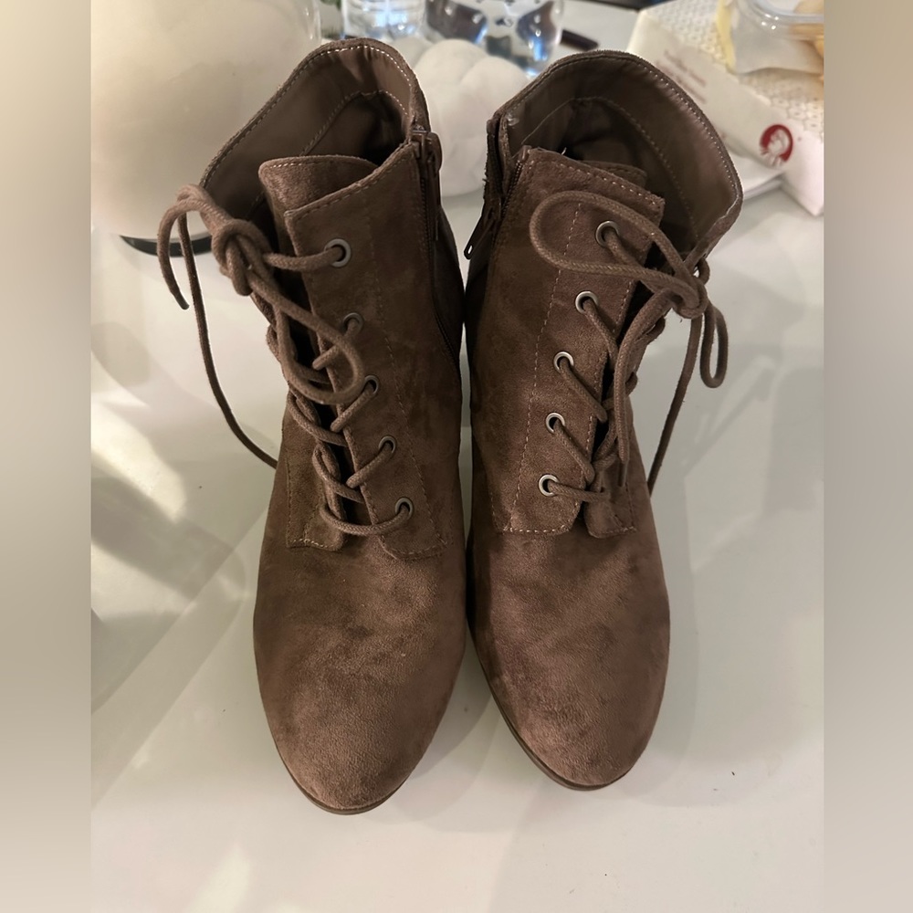 Madden Girl Women's Brown Boots
